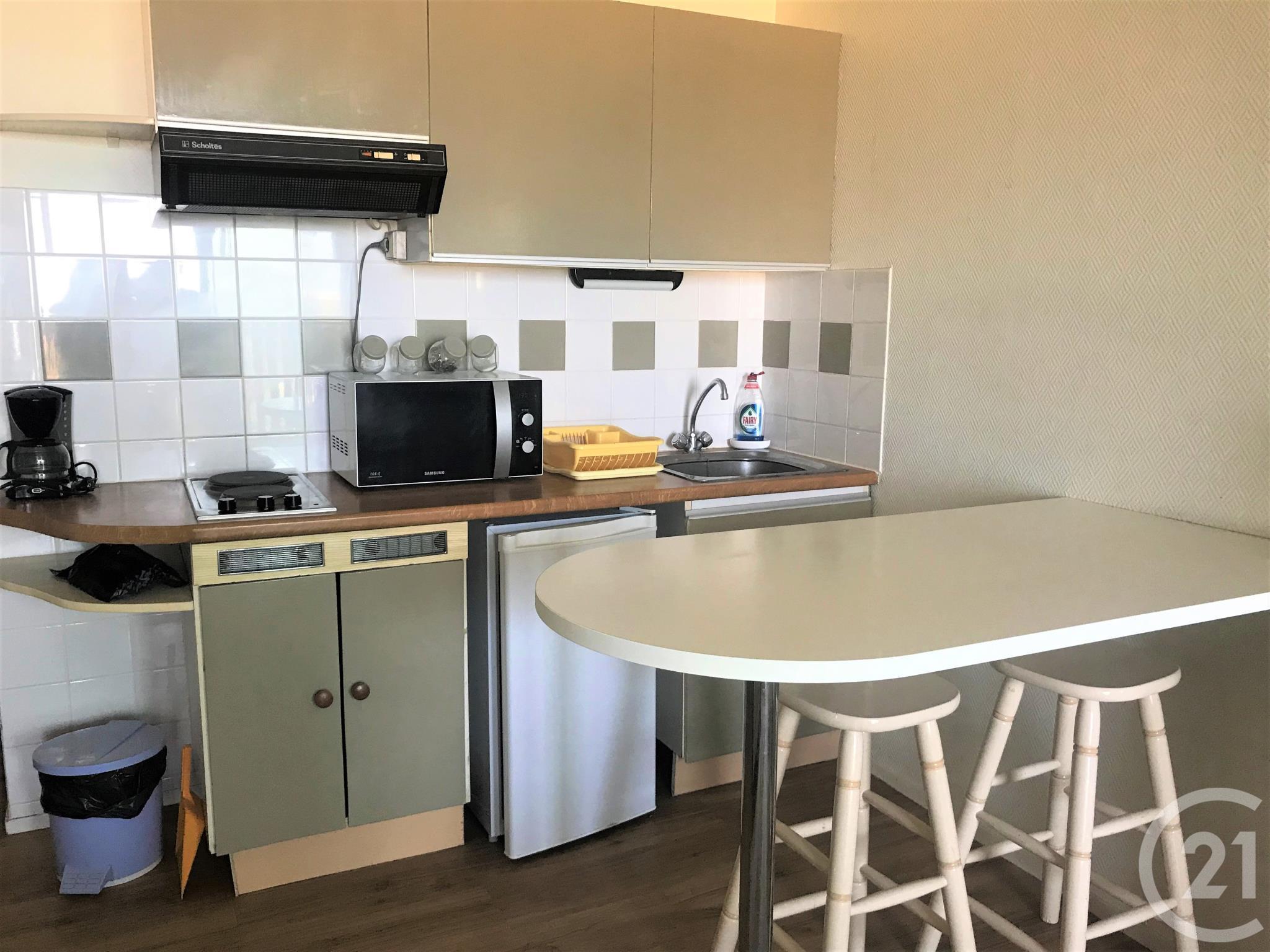 Appartement T1 à louer - 1 pièce - 29 m2 - LACANAU - 33 - AQUITAINE