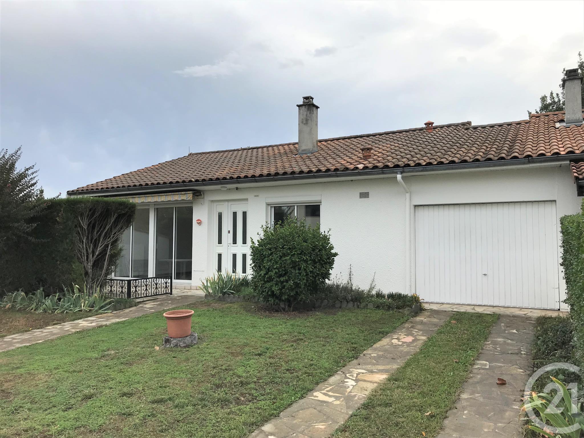 Maison à louer - 4 pièces - 79 m2 - PESSAC - 33 - AQUITAINE