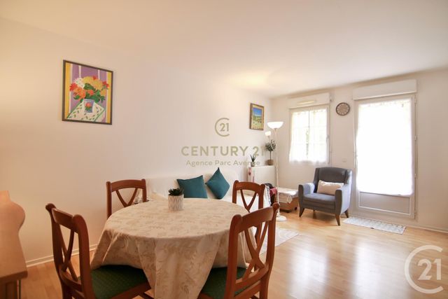 appartement - BUSSY ST GEORGES - 77