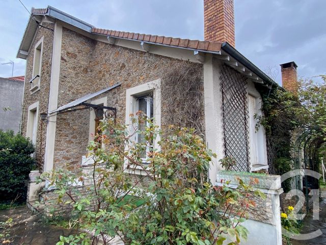 Maison à vendre - 5 pièces - 106,01 m2 - St Fargeau Ponthierry - 77 - ILE-DE-FRANCE