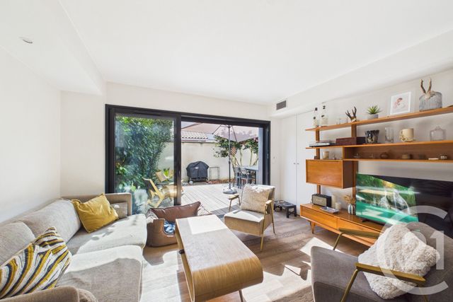 Appartement T3 à vendre - 3 pièces - 54.2 m2 - LE BOUSCAT - 33 - AQUITAINE - Century 21 Hesteda