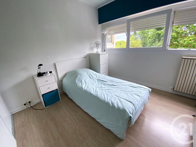 Afficher la photo en grand Appartement T4 à vendre - 4 pièces - 66.26 m2 - LE BOUSCAT - 33 - AQUITAINE - Century 21 Hesteda