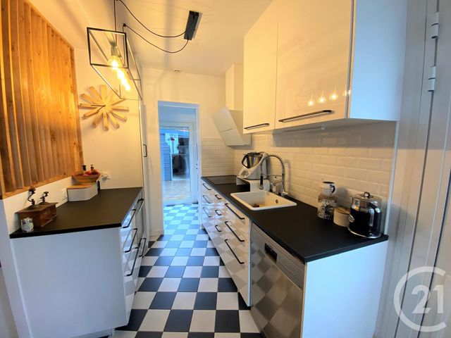 Afficher la photo en grand maison à vendre - 4 pièces - 87.39 m2 - LE BOUSCAT - 33 - AQUITAINE - Century 21 Hesteda