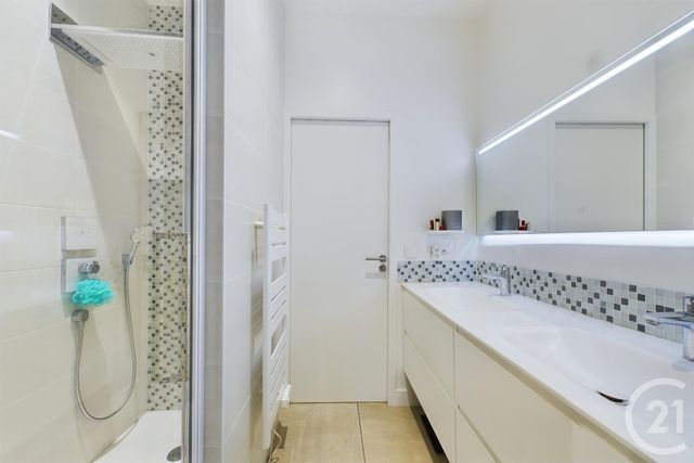 maison à vendre - 7 pièces - 169.0 m2 - LE BOUSCAT - 33 - AQUITAINE - Century 21 Hesteda