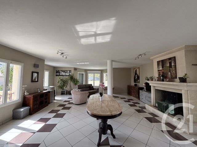 maison à vendre - 7 pièces - 200.0 m2 - EYSINES - 33 - AQUITAINE - Century 21 Hesteda