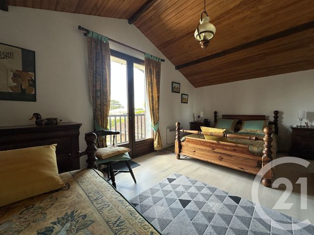 maison à vendre - 6 pièces - 174.85 m2 - EYSINES - 33 - AQUITAINE - Century 21 Hesteda