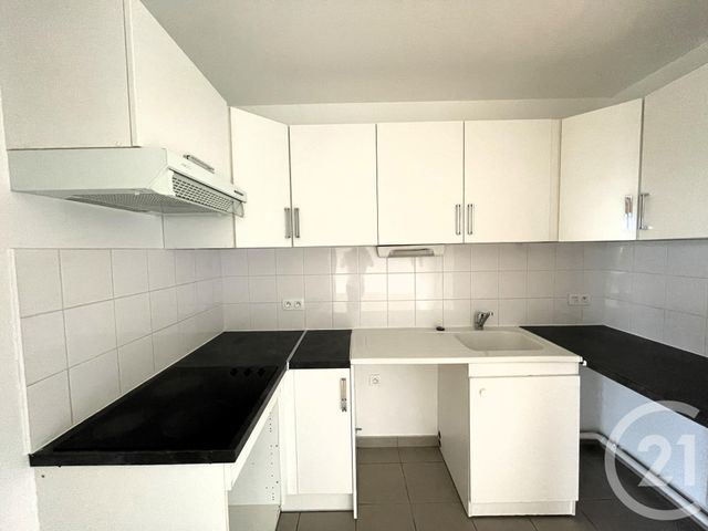 Appartement T2 à vendre - 2 pièces - 45.33 m2 - BRUGES - 33 - AQUITAINE - Century 21 Hesteda