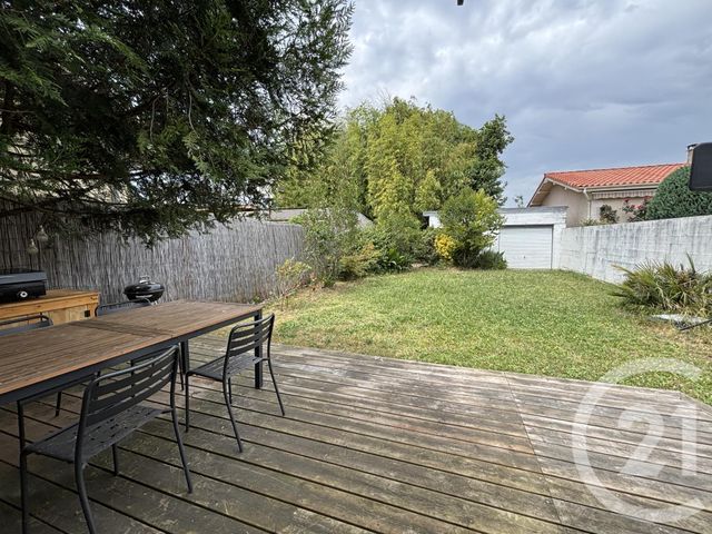 Afficher la photo en grand maison à vendre - 5 pièces - 110.0 m2 - BRUGES - 33 - AQUITAINE - Century 21 Hesteda