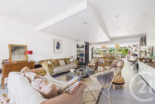 maison à vendre - 7 pièces - 181.71 m2 - LE BOUSCAT - 33 - AQUITAINE - Century 21 Hesteda