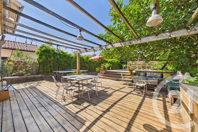 maison à vendre - 7 pièces - 181.71 m2 - LE BOUSCAT - 33 - AQUITAINE - Century 21 Hesteda