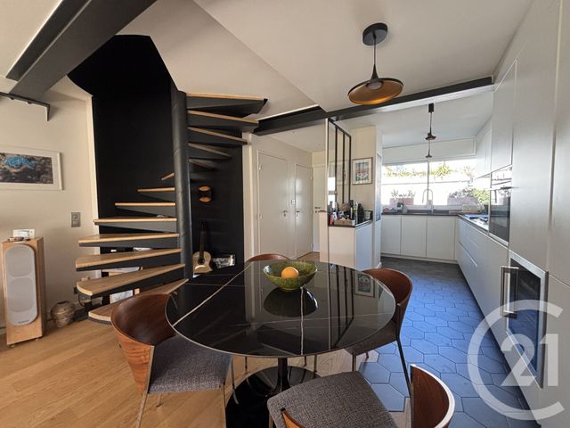 maison à vendre - 3 pièces - 82.0 m2 - LE BOUSCAT - 33 - AQUITAINE - Century 21 Hesteda