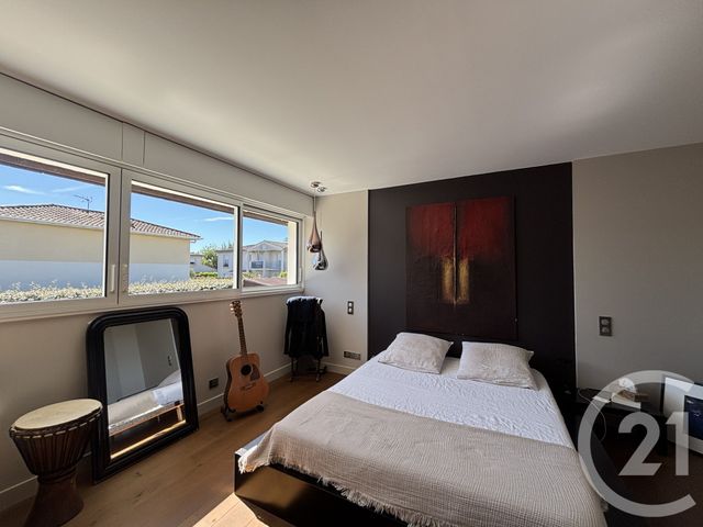 maison à vendre - 3 pièces - 82.0 m2 - LE BOUSCAT - 33 - AQUITAINE - Century 21 Hesteda