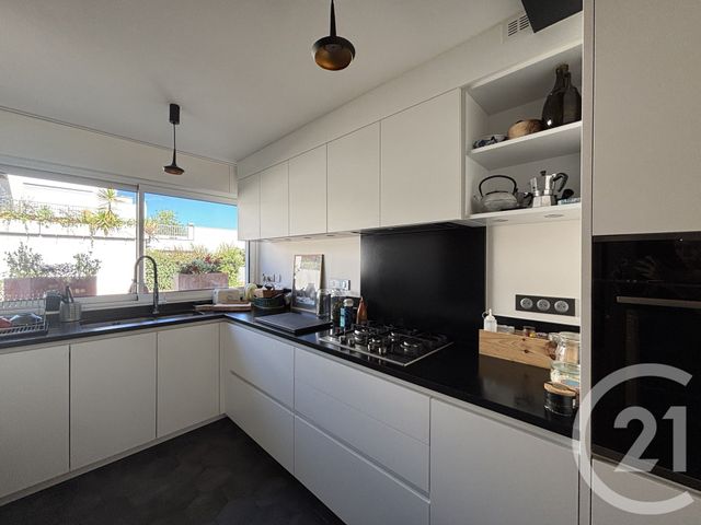 maison à vendre - 3 pièces - 82.0 m2 - LE BOUSCAT - 33 - AQUITAINE - Century 21 Hesteda