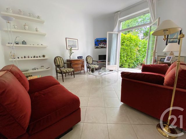 maison à vendre - 5 pièces - 120.1 m2 - LE BOUSCAT - 33 - AQUITAINE - Century 21 Hesteda maison à vendre - 5 pièces - 120.1 m2 - LE BOUSCAT - 33 - AQUITAINE - Century 21 Hesteda