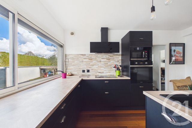 maison à vendre - 5 pièces - 102.0 m2 - EYSINES - 33 - AQUITAINE - Century 21 Hesteda