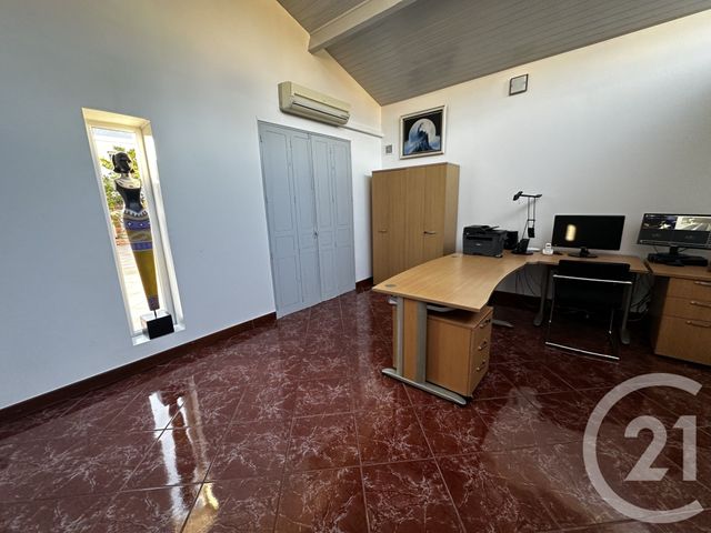 maison à vendre - 5 pièces - 190.27 m2 - EYSINES - 33 - AQUITAINE - Century 21 Hesteda