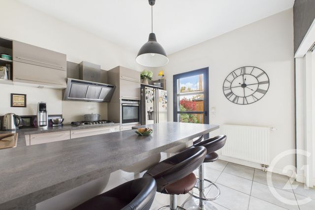 maison à vendre - 7 pièces - 237.32 m2 - LE BOUSCAT - 33 - AQUITAINE - Century 21 Hesteda