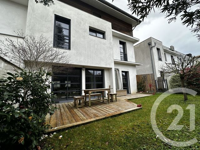 maison à vendre - 7 pièces - 237.32 m2 - LE BOUSCAT - 33 - AQUITAINE - Century 21 Hesteda