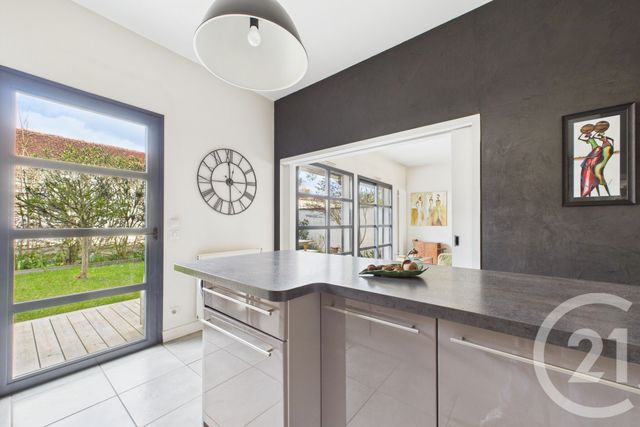 maison à vendre - 7 pièces - 237.32 m2 - LE BOUSCAT - 33 - AQUITAINE - Century 21 Hesteda