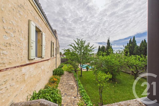 maison à vendre - 7 pièces - 177.0 m2 - LE BOUSCAT - 33 - AQUITAINE - Century 21 Hesteda
