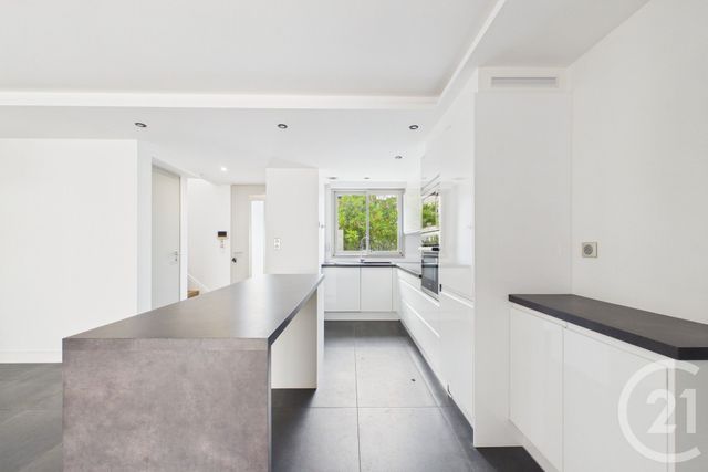 maison à louer - 7 pièces - 120.22 m2 - LE BOUSCAT - 33 - AQUITAINE - Century 21 Hesteda