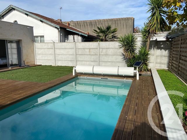 maison à louer - 7 pièces - 120.22 m2 - LE BOUSCAT - 33 - AQUITAINE - Century 21 Hesteda