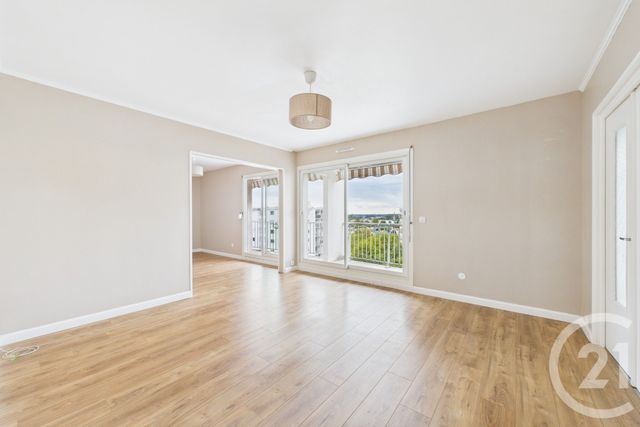Appartement T4 à louer - 4 pièces - 86.82 m2 - MERIGNAC - 33 - AQUITAINE - Century 21 Hesteda