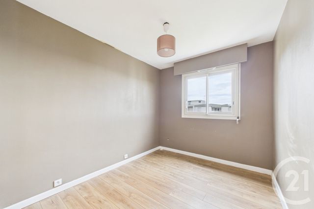 Appartement T4 à louer - 4 pièces - 86.82 m2 - MERIGNAC - 33 - AQUITAINE - Century 21 Hesteda