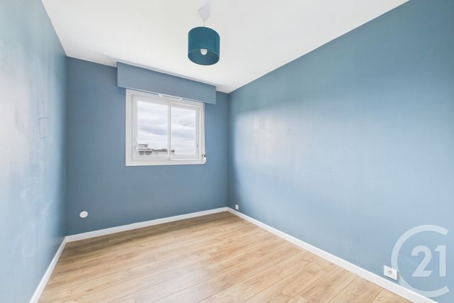 Appartement T4 à louer - 4 pièces - 86.82 m2 - MERIGNAC - 33 - AQUITAINE - Century 21 Hesteda