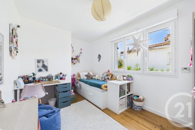 maison à vendre - 8 pièces - 230.94 m2 - BORDEAUX - 33 - AQUITAINE - Century 21 Hesteda