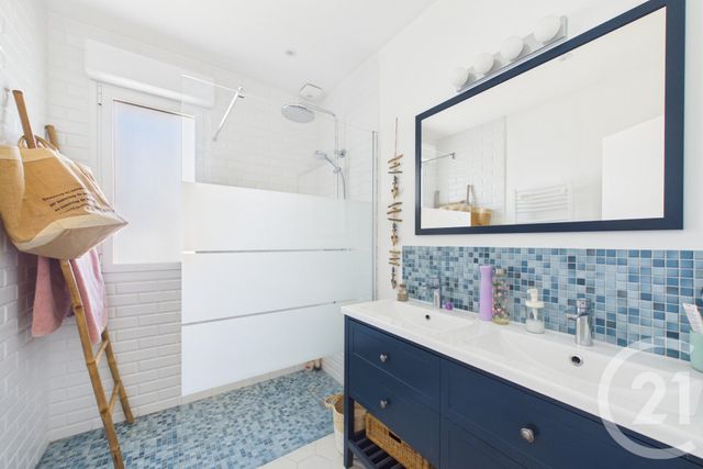 maison à vendre - 8 pièces - 230.94 m2 - BORDEAUX - 33 - AQUITAINE - Century 21 Hesteda