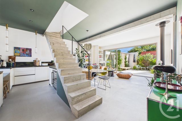 Afficher la photo en grand maison à vendre - 5 pièces - 126.0 m2 - LE BOUSCAT - 33 - AQUITAINE - Century 21 Hesteda