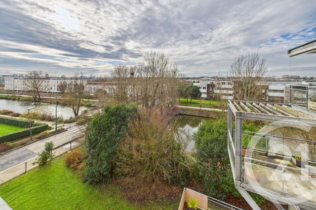 Appartement T2 à vendre - 2 pièces - 45.03 m2 - BRUGES - 33 - AQUITAINE - Century 21 Hesteda