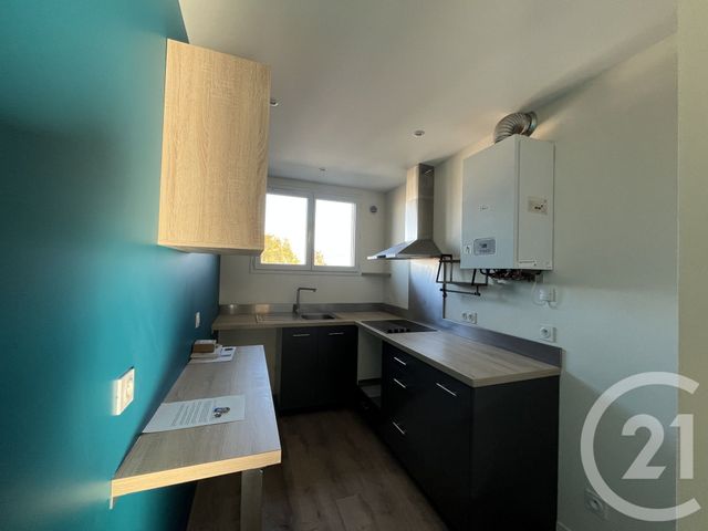 Appartement F3 bis à vendre - 4 pièces - 74.6 m2 - LE BOUSCAT - 33 - AQUITAINE - Century 21 Hesteda