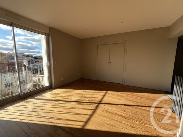 Appartement F3 bis à vendre - 3 pièces - 74.6 m2 - LE BOUSCAT - 33 - AQUITAINE - Century 21 Hesteda