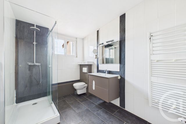 Appartement T2 à louer - 2 pièces - 45.82 m2 - BORDEAUX - 33 - AQUITAINE - Century 21 Hesteda