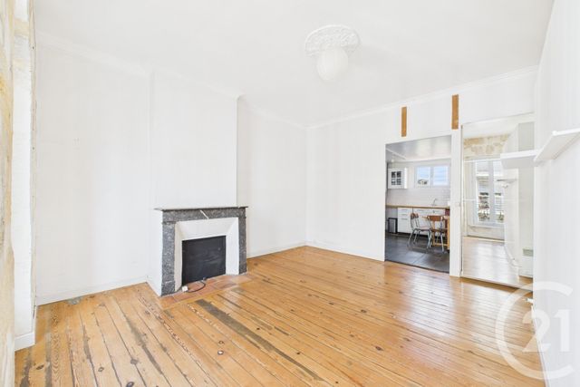 Appartement T2 à louer - 2 pièces - 45.82 m2 - BORDEAUX - 33 - AQUITAINE - Century 21 Hesteda