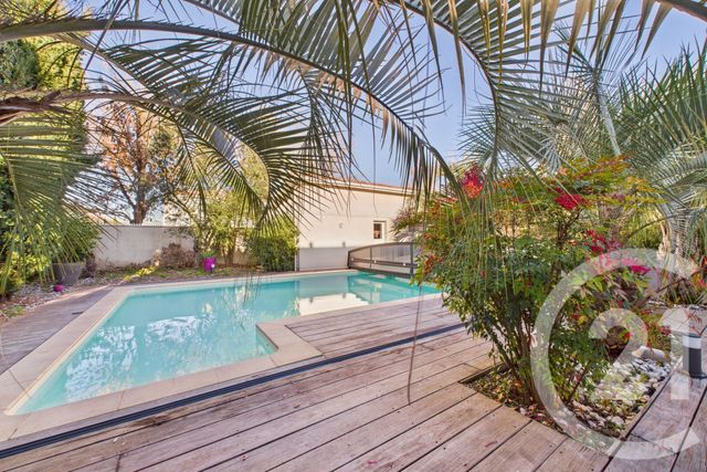 maison à vendre - 8 pièces - 227.0 m2 - BRUGES - 33 - AQUITAINE - Century 21 Hesteda