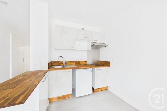 Appartement T2 à louer - 2 pièces - 44.41 m2 - BORDEAUX - 33 - AQUITAINE - Century 21 Hesteda