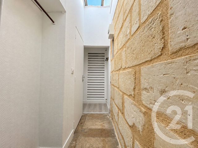 Appartement T3 à louer - 3 pièces - 41.79 m2 - BORDEAUX - 33 - AQUITAINE - Century 21 Hesteda