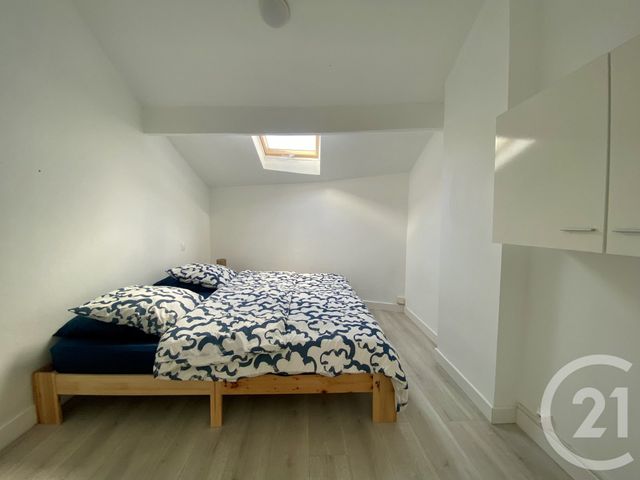 Appartement T3 à louer - 3 pièces - 41.79 m2 - BORDEAUX - 33 - AQUITAINE - Century 21 Hesteda