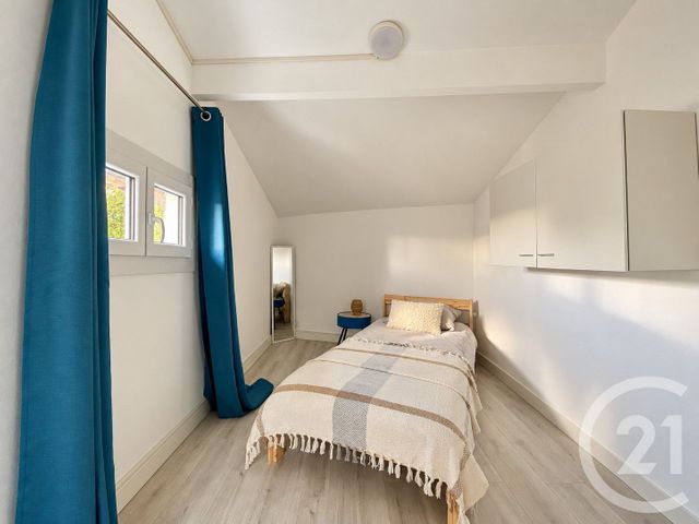 Appartement T3 à louer - 3 pièces - 41.79 m2 - BORDEAUX - 33 - AQUITAINE - Century 21 Hesteda