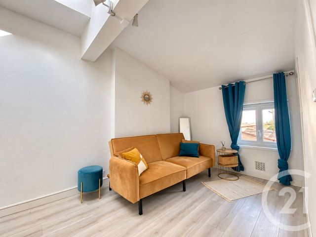 Appartement T3 à louer - 3 pièces - 41.79 m2 - BORDEAUX - 33 - AQUITAINE - Century 21 Hesteda