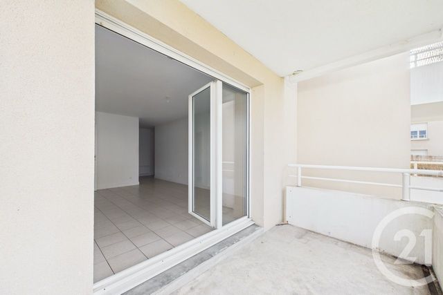 Appartement T3 à vendre - 3 pièces - 55.47 m2 - BRUGES - 33 - AQUITAINE - Century 21 Hesteda