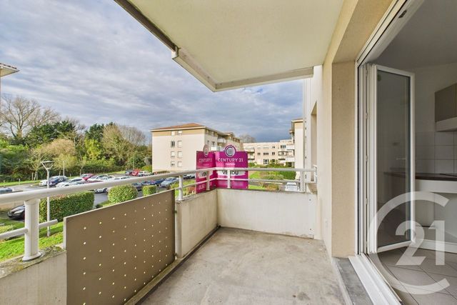 Appartement T3 à vendre - 3 pièces - 55.47 m2 - BRUGES - 33 - AQUITAINE - Century 21 Hesteda