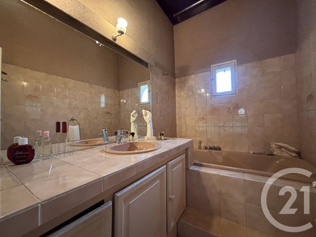 maison à vendre - 9 pièces - 205.76 m2 - LE BOUSCAT - 33 - AQUITAINE - Century 21 Hesteda