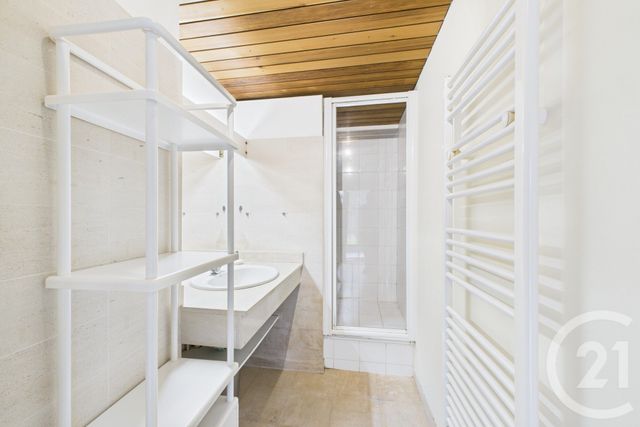 Appartement T2 à louer - 2 pièces - 53.11 m2 - BORDEAUX - 33 - AQUITAINE - Century 21 Hesteda