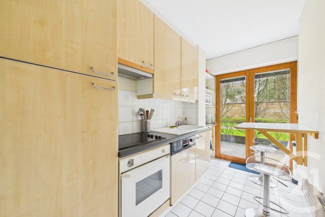 Appartement T2 à louer - 2 pièces - 53.11 m2 - BORDEAUX - 33 - AQUITAINE - Century 21 Hesteda