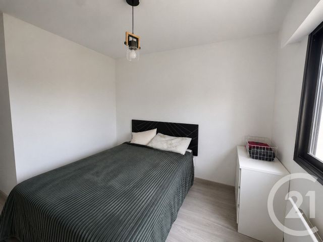 Appartement T3 à vendre - 3 pièces - 62.85 m2 - LE BOUSCAT - 33 - AQUITAINE - Century 21 Hesteda