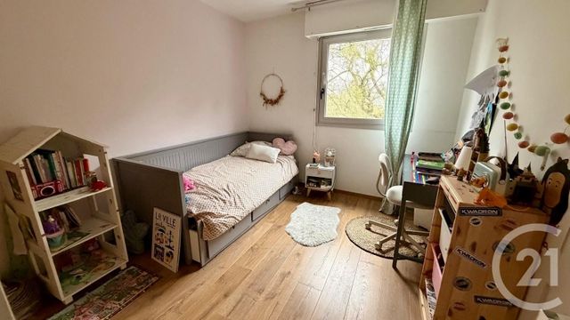 Appartement T4 à vendre - 4 pièces - 87.41 m2 - LE BOUSCAT - 33 - AQUITAINE - Century 21 Hesteda